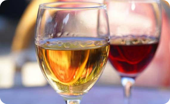 apéritif pineaux en mer